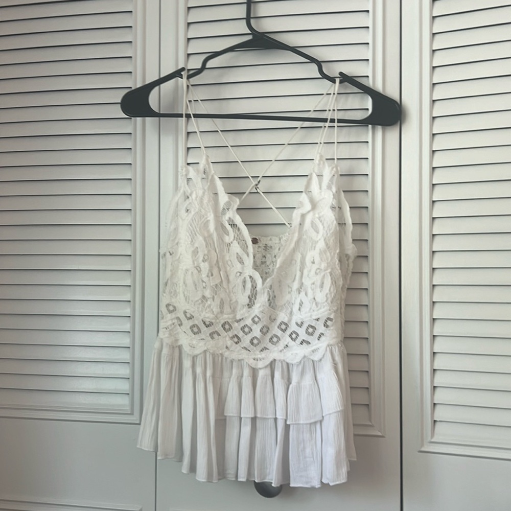 FREE PEOPLE WOMEN'S ADELLA CAMI LACE RUFFLED TANK TOP